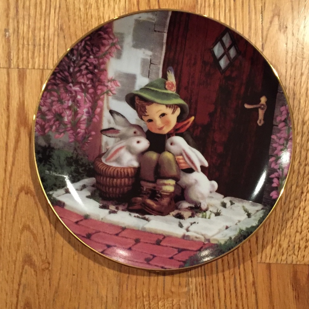 Hummel Plate